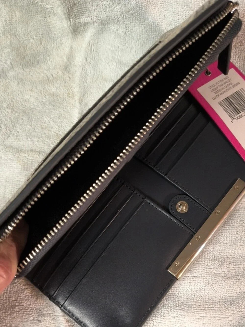 Vince Camuto Beige/Brown Snake-Print Zip Wallet